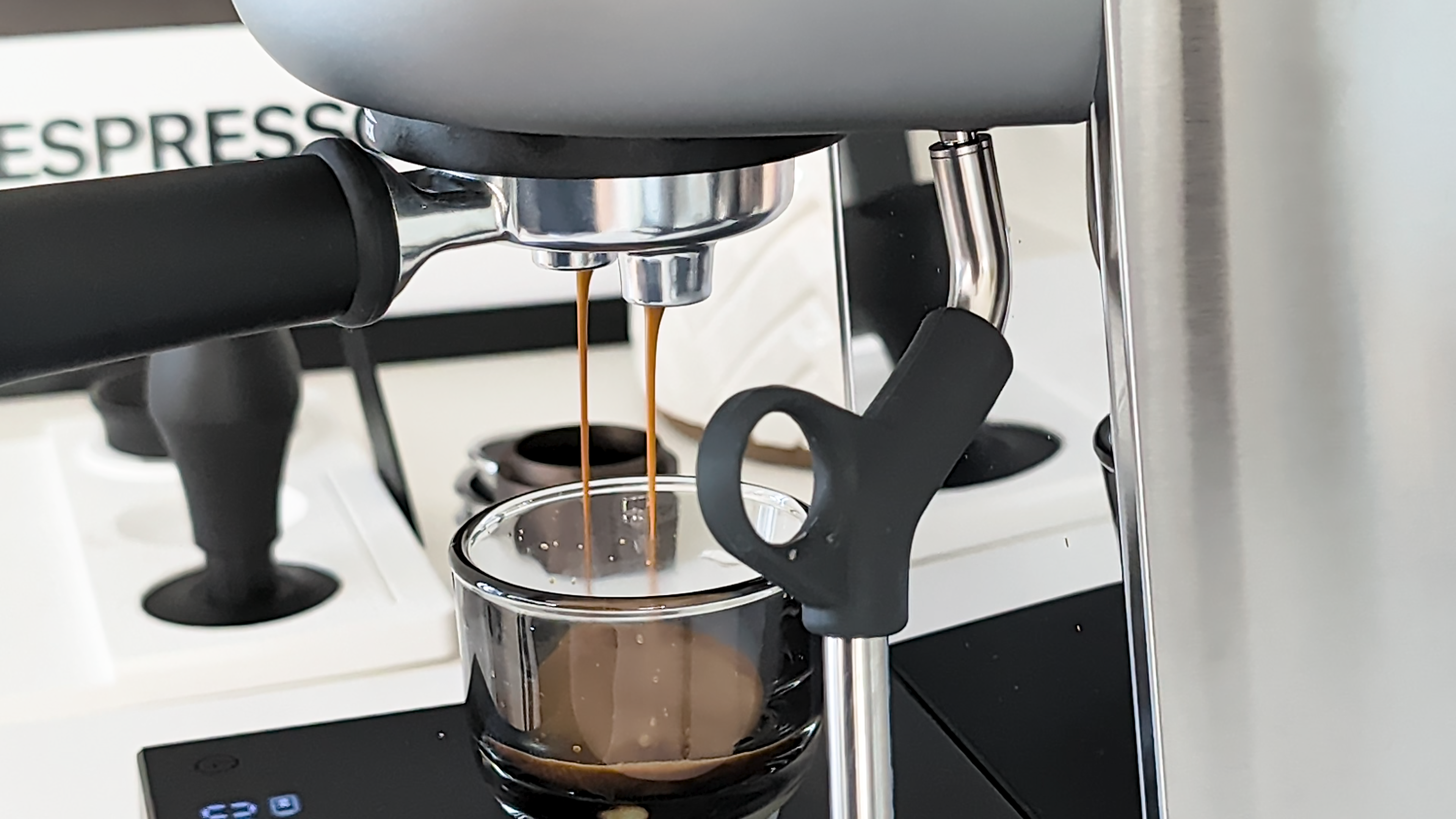 brewing espresso on the bambino